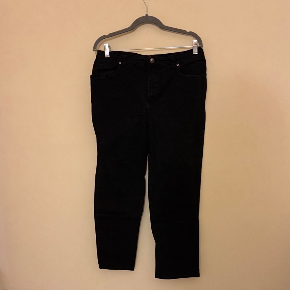 Gloria Vanderbilt Black Skinny Jeans